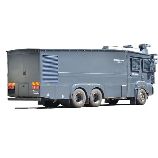 Armored Vehicle 01 image 4