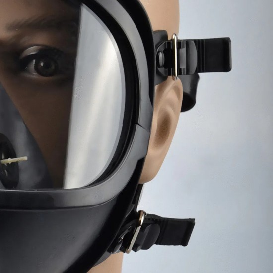 Gas Mask 0108 image 2