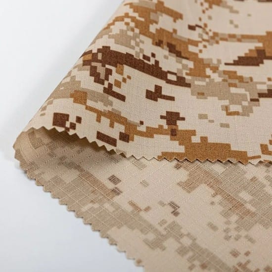 High-quality polyester Saudi Arabia anti-wrinkle camouflage fabric M003 image 2